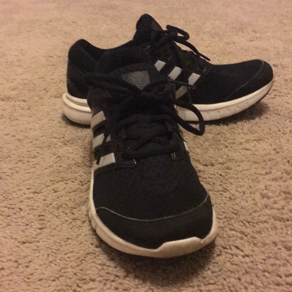 Adidas Sneakers